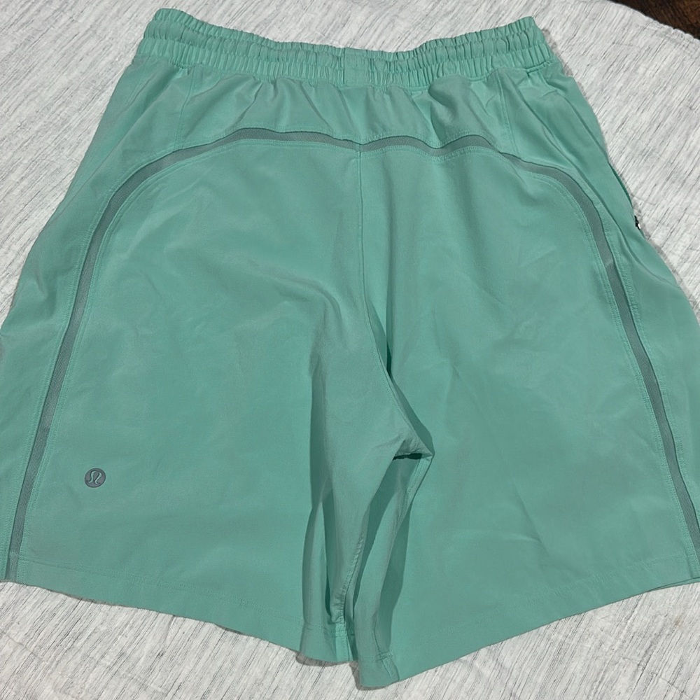 Lululemon men’s shorts size small